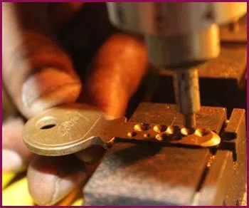 Fieldsboro NJ Locksmith Store Fieldsboro, NJ 609-402-9864 - 17-key-making